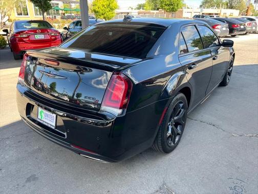 2021 Chrysler 300 S