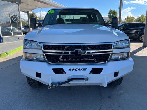 2006 Chevrolet Silverado 2500 LT H/D Crew Cab