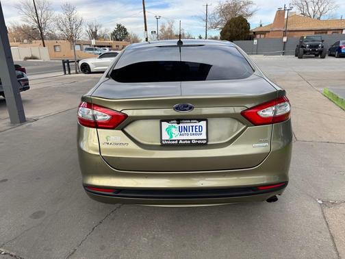 2013 Ford Fusion SE