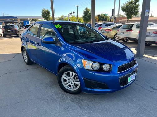 2016 Chevrolet Sonic LT