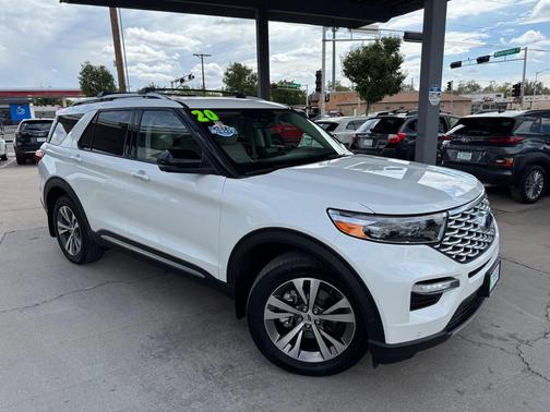 Star White Metallic Tri-Coat 2020 Ford Explorer Platinum