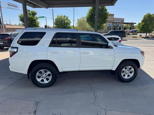 Super White 2016 Toyota 4Runner SR5 Premium