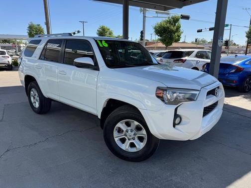Super White 2016 Toyota 4Runner SR5 Premium
