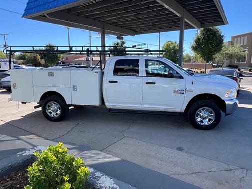 2018 RAM 3500 Tradesman/SLT/Laramie