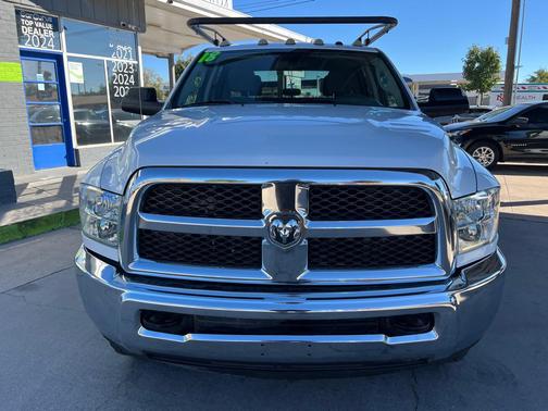 2018 RAM 3500 Tradesman/SLT/Laramie