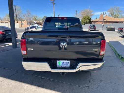 Maximum Steel Metallic Clearcoat 2017 RAM 1500 SLT