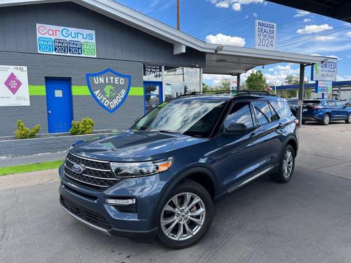 BLUE 2021 Ford Explorer XLT