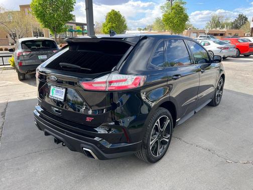 Agate Black Metallic 2019 Ford Edge ST