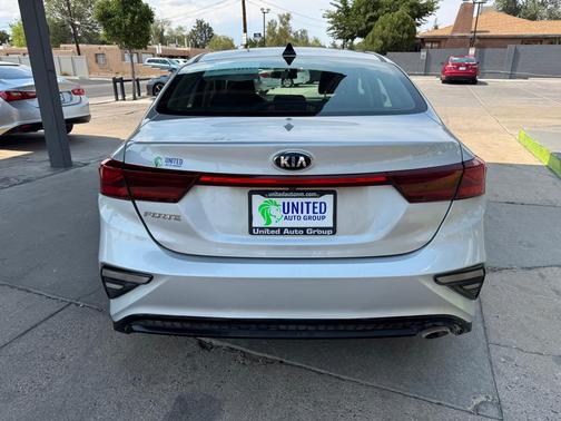 SILVER 2021 Kia Forte FE