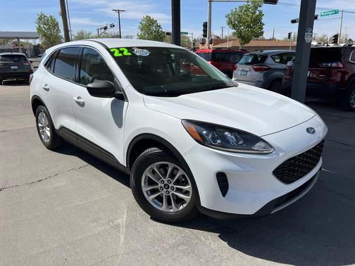 WHITE 2022 Ford Escape SE
