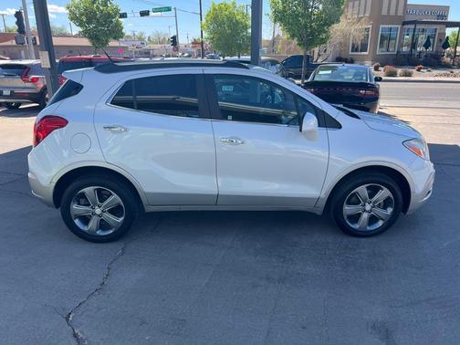 White Pearl Tricoat 2013 Buick Encore Leather