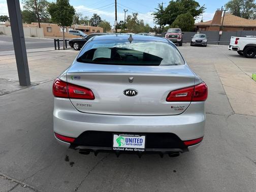 Silky Silver 2016 Kia Forte Koup SX