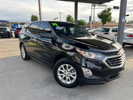 2019 Chevrolet Equinox LS