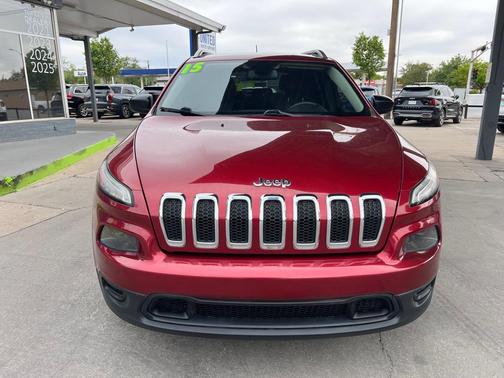 Deep Cherry Red Crystal Pearlcoat 2015 Jeep Cherokee Sport