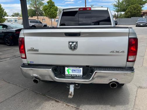 Bright Silver Metallic Clearcoat 2011 Dodge Ram 1500 SLT