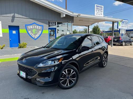 2022 Ford Escape SE