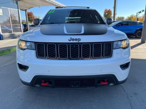 2021 Jeep Grand Cherokee Trailhawk