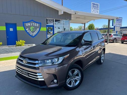 2017 Toyota Highlander Limited