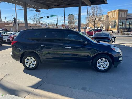 2012 Chevrolet Traverse LS