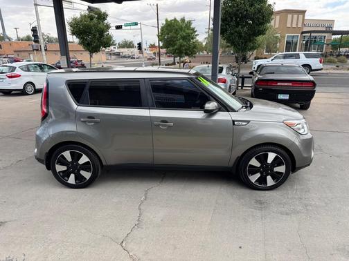 Titanium Gray 2016 Kia Soul !
