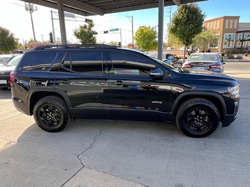 2021 GMC Acadia AWD AT4