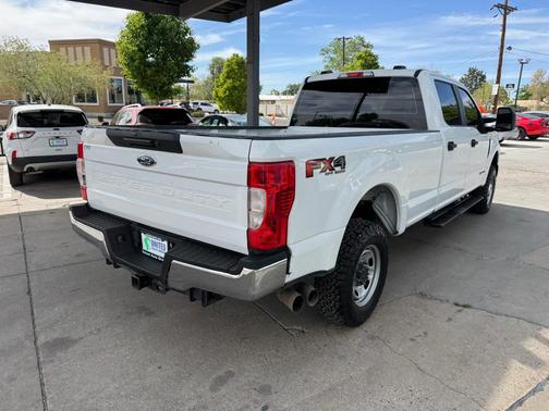 Oxford White 2022 Ford F-250 XL