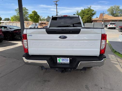 Oxford White 2022 Ford F-250 XL