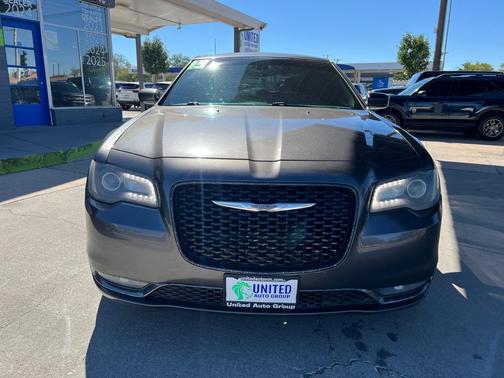 2015 Chrysler 300 S