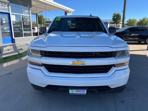 2018 Chevrolet Silverado 1500 Custom