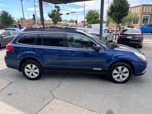 2010 Subaru Outback 2.5 i Limited