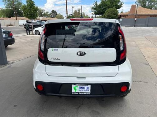 2017 Kia Soul Base