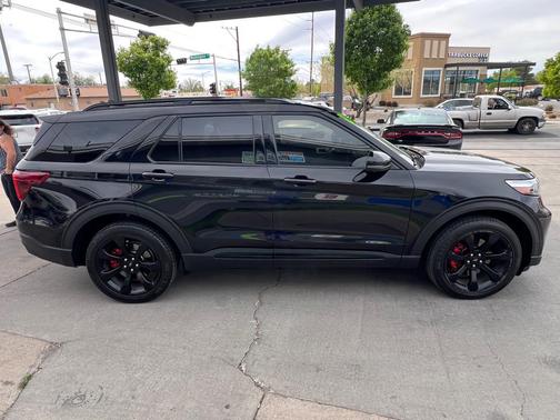 Agate Black Metallic 2021 Ford Explorer ST