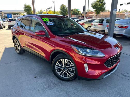 2020 Ford Escape SEL
