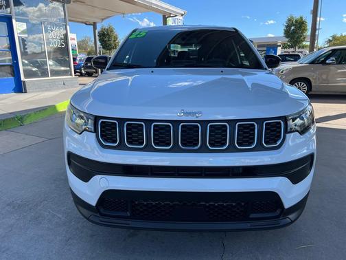 2025 Jeep Compass Sport