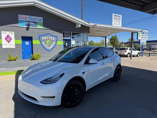Pearl White Multi-Coat 2020 Tesla Model Y Long Range Dual Motor All-Wheel Drive