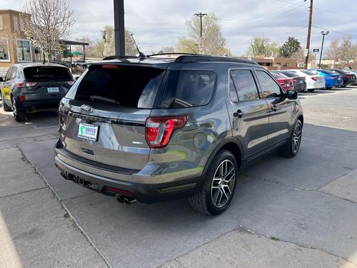2019 Ford Explorer Sport
