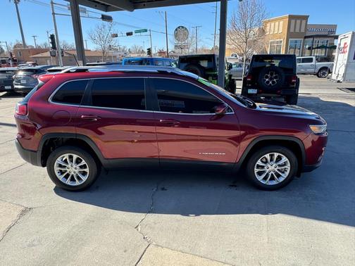 2019 Jeep Cherokee Latitude