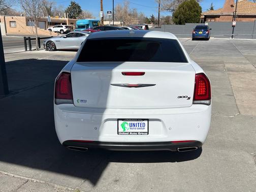 2021 Chrysler 300 S