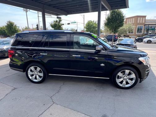 2022 Ford Expedition King Ranch