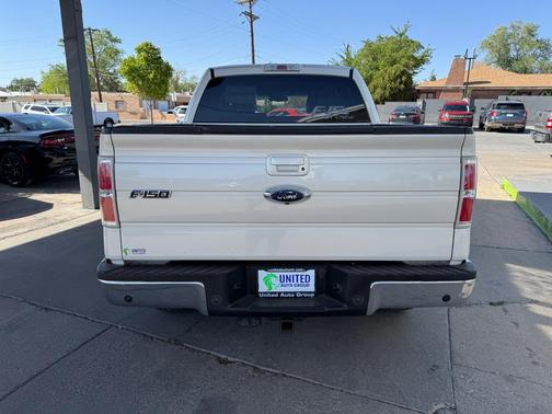 WHITE 2009 Ford F-150 Lariat SuperCrew