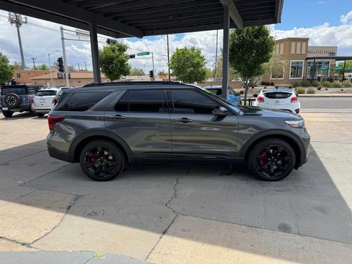 Magnetic Metallic 2020 Ford Explorer ST