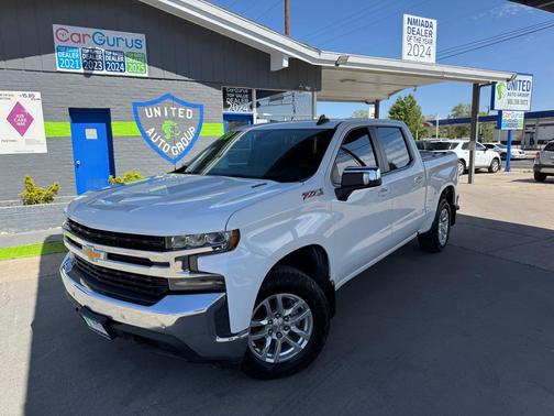 Summit White 2020 Chevrolet Silverado 1500 LT