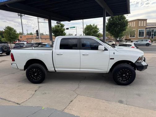 Bright White Clearcoat 2011 Dodge Ram 1500 Sport