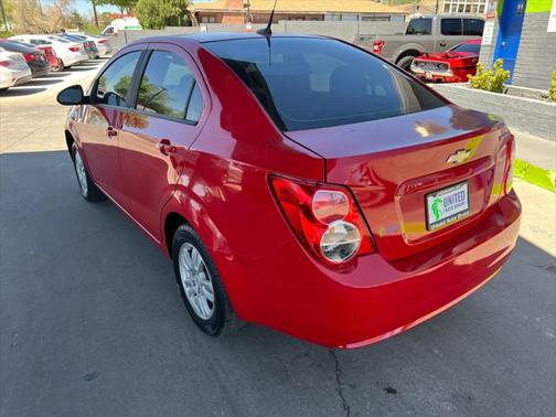 2012 Chevrolet Sonic 1LS