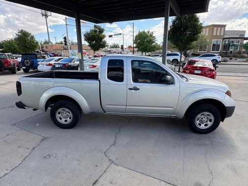 Radiant Silver 2011 Nissan Frontier S