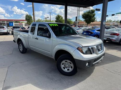 Radiant Silver 2011 Nissan Frontier S