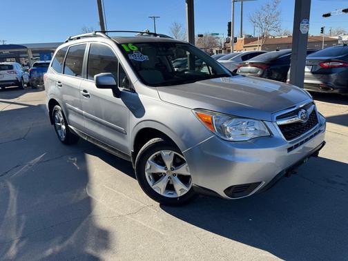 2016 Subaru Forester 2.5i Premium