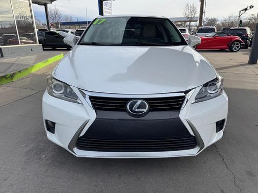 2017 Lexus CT 200h Base