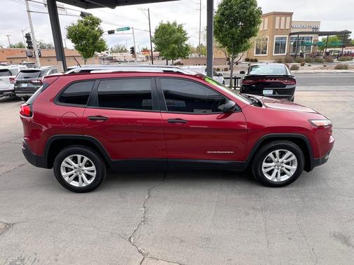 Deep Cherry Red Crystal Pearlcoat 2015 Jeep Cherokee Sport