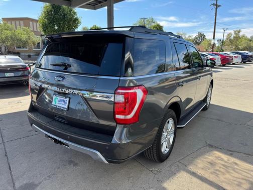 Magnetic Metallic 2019 Ford Expedition XLT